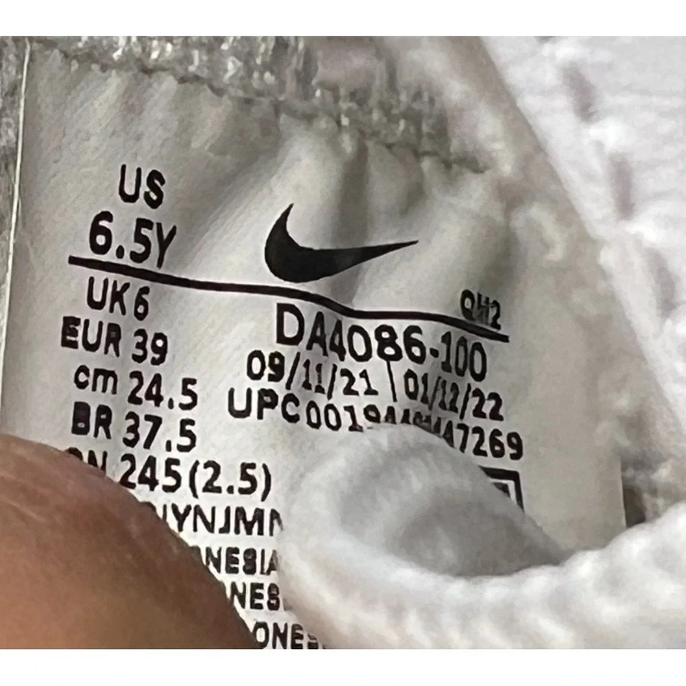Nike Blazer Mid 77 DA4086-100 Youth 6.5 Shoes White Black High Top Sneakers